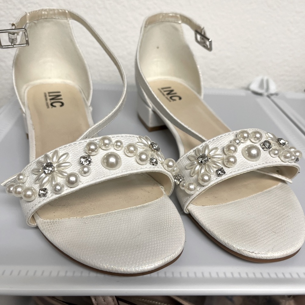 Dress shoes for girl